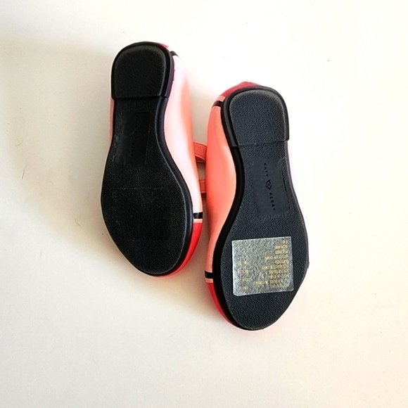 Katy Perry The Crayon -T in Pink - Picture 8 of 8